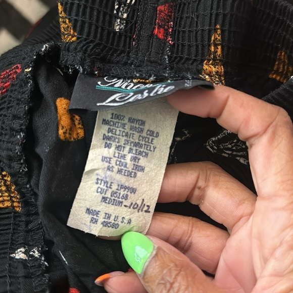 vintage MICHELE LESLIE midi skirt size medium - large - Picture 3 of 3